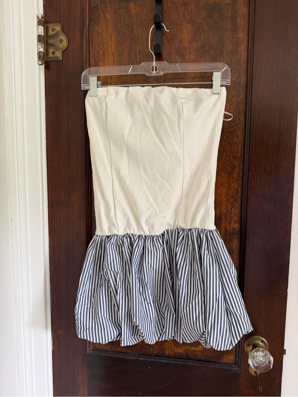 Women’s Two-Tone Strapless Ruffle Hem Dress - White & Navy